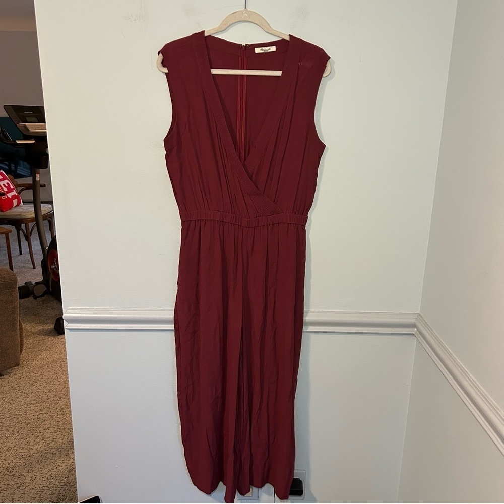 Madewell Red V-Neck Short Sleeve Jumpsuit Size 8